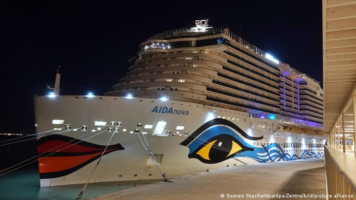 Miles de pasajeros obligados en Portugal a interrumpir crucero por COVID Miles de pasajeros obligados en Portugal a interrumpir crucero por COVID