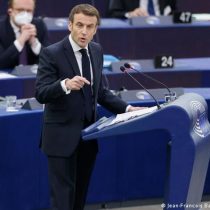 Macron propone incluir el aborto en la Carta UE de Derechos Fundamentales