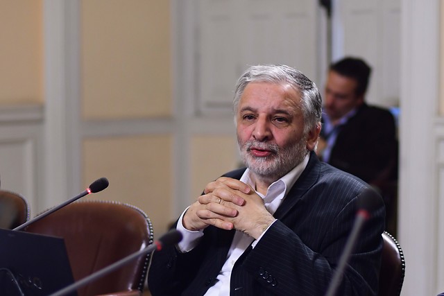 Exministro Bitrán defiende alianza público privada en explotación del litio pero apunta a que licitación «se podría haber hecho hace dos años y bien preparada» Exministro Bitrán defiende alianza público privada en explotación del litio pero apunta a que licitación