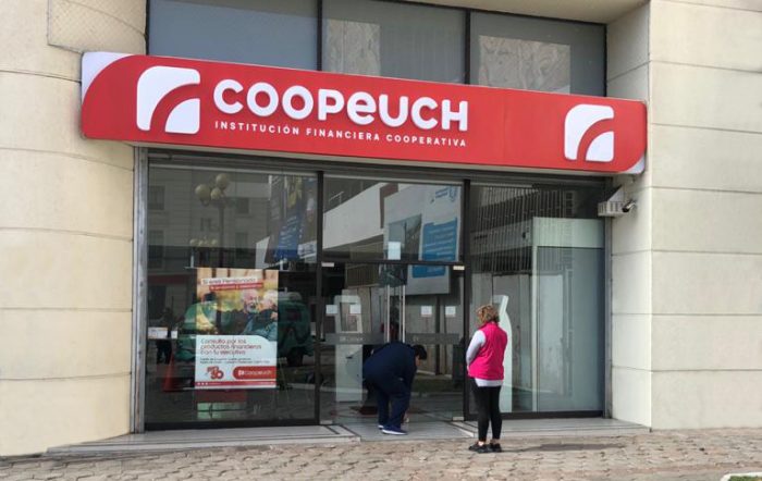 Coopeuch firma acuerdo con Compass Group y DVA Capital para ofrecer alternativas de inversión a socios y clientes