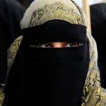 Escándalo en la India por subasta de mujeres musulmanas en una aplicación