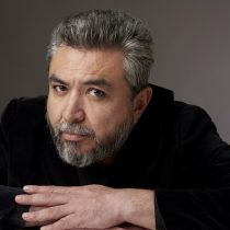 Escritor chileno, hijo de exiliados, gana Premio Alfaguara 2022