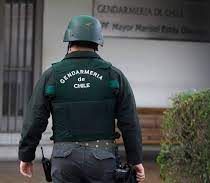 Gendarme fue herido de bala por reo en intento de fuga en el Hospital Barros Luco