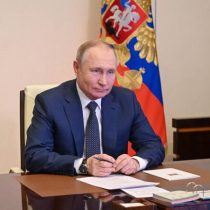 Putin dice que las sanciones occidentales equivalen a una declaración de guerra