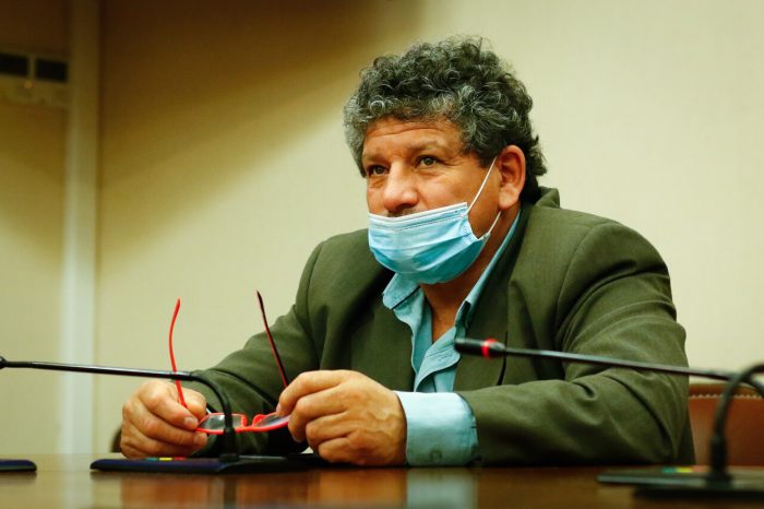 René Alinco y otros diputados presentan proyecto del quinto retiro de ahorros previsionales