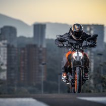 Hacen un llamado a motociclistas a usar cascos homologados ante un nuevo récord de ventas