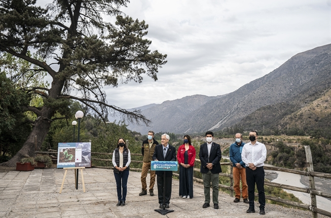 Gobierno Regional Metropolitano califica de insuficiente creación de Parque Glaciares de Santiago para proteger el ecosistema en la precordillera