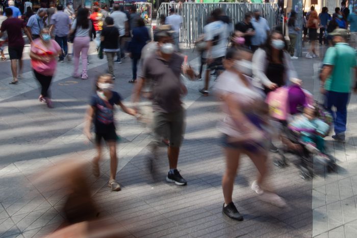 Balance Covid-19: Minsal informa 2.182 casos nuevos y 14 fallecidos en las últimas 24 horas Balance Covid-19: Minsal informa 2.182 casos nuevos y 14 fallecidos en las últimas 24 horas