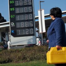 Por alza de combustibles: Gobierno buscará tener mayor supervisión sobre el mercado del gas y la parafina