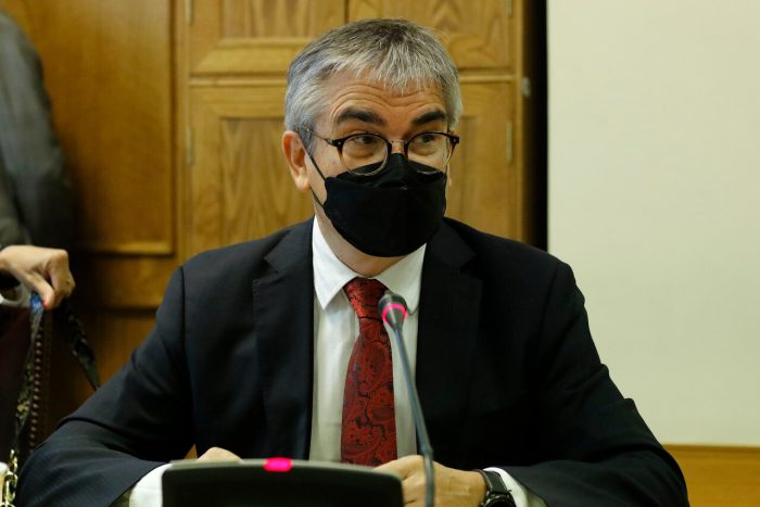 Ministro Marcel reitera sus críticas al proyecto del quinto retiro: «Es una bomba» Ministro Marcel reitera sus críticas al proyecto del quinto retiro: