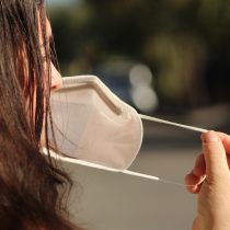 Plan Paso a Paso: comienza flexibilización en uso de mascarillas al aire libre
