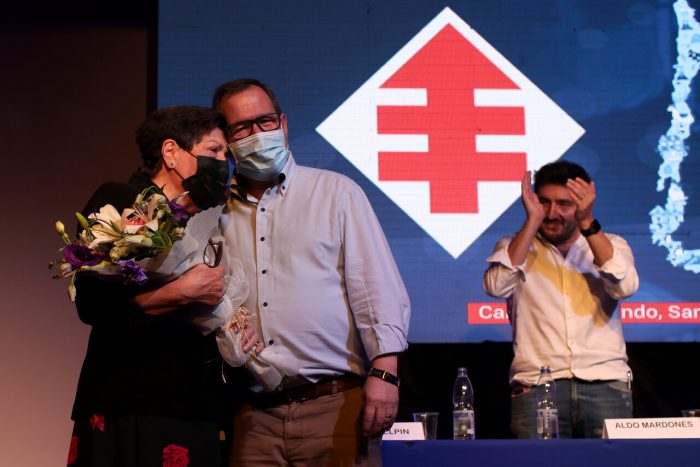 Felipe Delpin asume la presidencia de la DC y diputado Undurraga propone cambio de nombre al partido Felipe Delpin asume la presidencia de la DC y diputado Undurraga propone cambio de nombre al partido