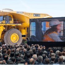 Minería, Constitución y la defensa del rol de la mujer