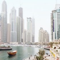 Por qué Dubái se ha convertido en un refugio para los millonarios rusos que huyen de las sanciones