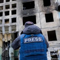 ONU y OSCE: ataques a periodistas en Ucrania son crímenes de guerra