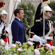 Macron promete una Francia 