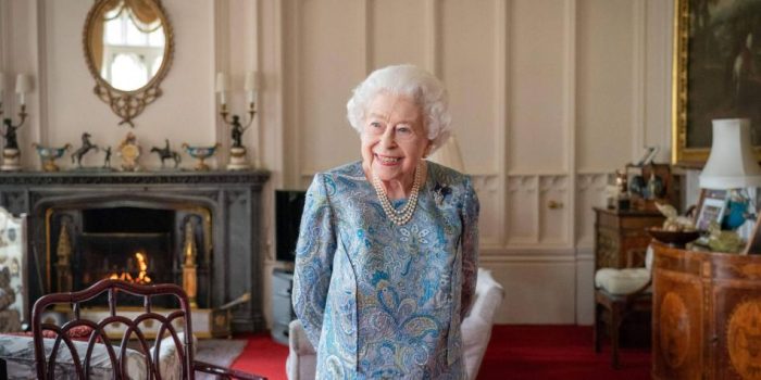 Primera vez en 59 años: reina Isabel II no asistirá a inauguración del Parlamento por problemas de salud