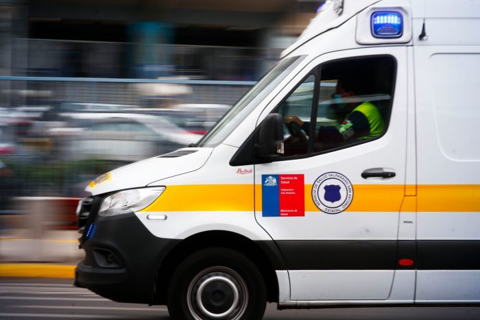 Bloqueo de Ruta 5 Sur impidió avance de ambulancia: paciente se encuentra en riesgo vital