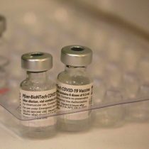 Laboratorio Pfizer niega que efectos secundarios de su vacuna Covid-19 estén vinculados a reciente hepatitis infantil