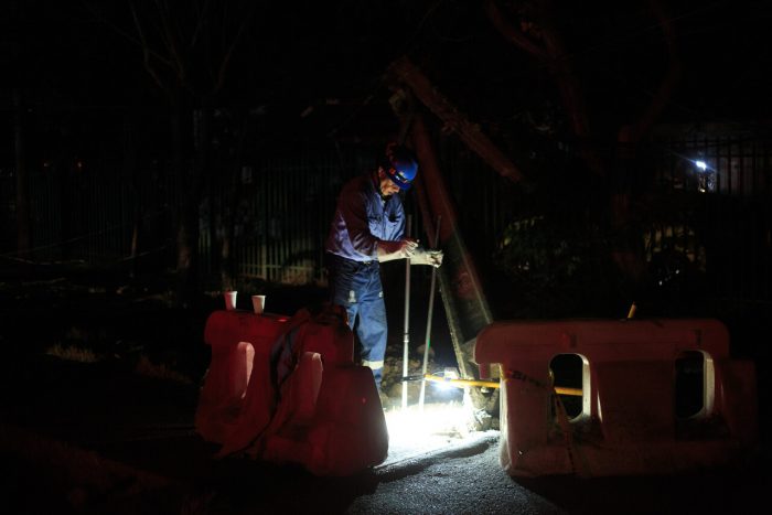 Reportan corte de luz en en las comunas de La Florida y Puente Alto: aproximadamente 83 mil personas se encuentran sin suministro eléctrico