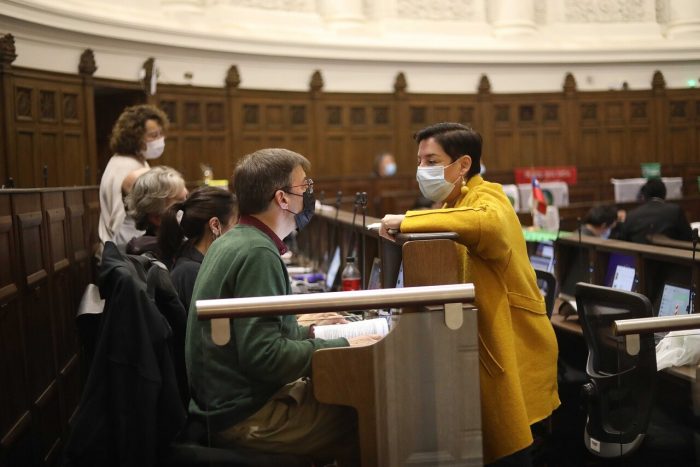 Pleno de la Convención rechaza de forma definitiva inciso correspondiente a insistencia del Congreso frente a Cámara de las Regiones Pleno de la Convención rechaza de forma definitiva inciso correspondiente a insistencia del Congreso frente a Cámara de las Regiones
