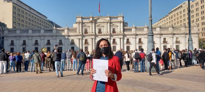 Alcaldesa de San Antonio y petición para un tren de pasajeros en la comuna: «El traslado es bastante complejo» para la gente que «necesita ir a Santiago» Alcaldesa de San Antonio y petición para un tren de pasajeros en la comuna: