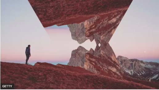 La audaz teoría de un «antiuniverso» donde el tiempo corre hacia atrás (y cómo resuelve varios enigmas del cosmos) La audaz teoría de un «antiuniverso» donde el tiempo corre hacia atrás (y cómo resuelve varios enigmas del cosmos)