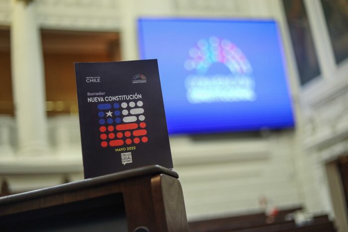 Comisión de Armonización de la CC comparte segunda versión del borrador de la nueva Constitución Comisión de Armonización de la CC comparte segunda versión del borrador de la nueva Constitución