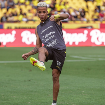 Federación Ecuatoriana de Fútbol solicita a FIFA 15 días de prórroga para armar su defensa en caso Byron Castillo