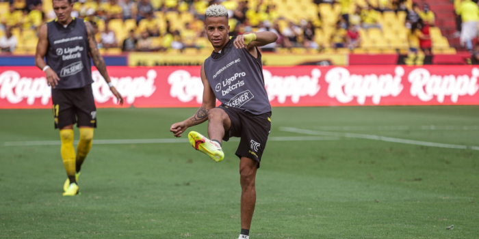 Federación Ecuatoriana de Fútbol solicita a FIFA 15 días de prórroga para armar su defensa en caso Byron Castillo