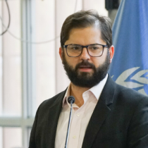 Presidente Boric reprocha a sector de la élite política: 