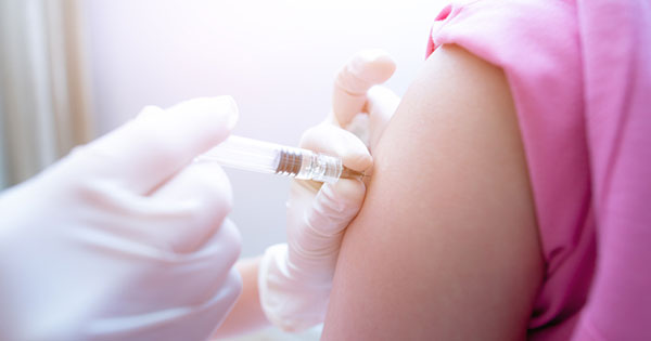 Experto internacional asegura que Chile necesita aumentar vacunación contra virus papiloma humano Experto internacional asegura que Chile necesita aumentar vacunación contra virus papiloma humano
