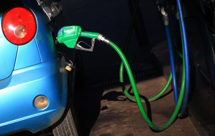 Nueva alza: ENAP informa que los precios de la bencina subirán 12,7 pesos por litro a partir de este jueves