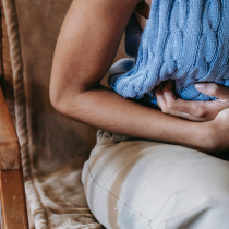 Diagnósticos tardíos, baja calidad de vida y ausencia de acompañamiento médico: vivir con endometriosis en Chile