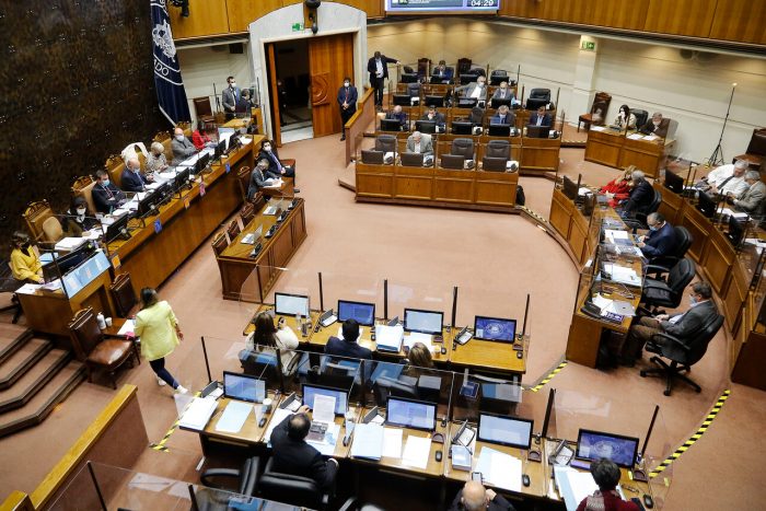 «Plan B»: Senado inició discusión de proyecto que rebaja quórum de reformas a la actual Constitución
