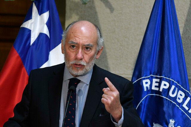 Senador Flores (DC) pide salir del debate de la aplicación del estado de excepción y abordar hechos de violencia con nueva estrategia Senador Flores (DC) pide salir del debate de la aplicación del estado de excepción y abordar hechos de violencia con nueva estrategia