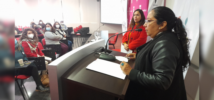 Diálogo U Talca sobre derechos de las mujeres: «No quiero que a mis hijas y mis nietas les suceda lo que me pasó a mí»