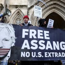 ¿Se acerca el final del periplo legal de Julian Assange?
