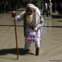 Un tercio de Pakistán está bajo el agua, con más de 1.130 muertos