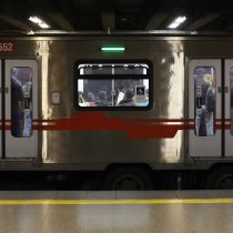 Metro de Santiago informa que Línea 2 se encuentra completamente operativa tras suspensión de servicio en cinco estaciones por descarrilamiento de tren
