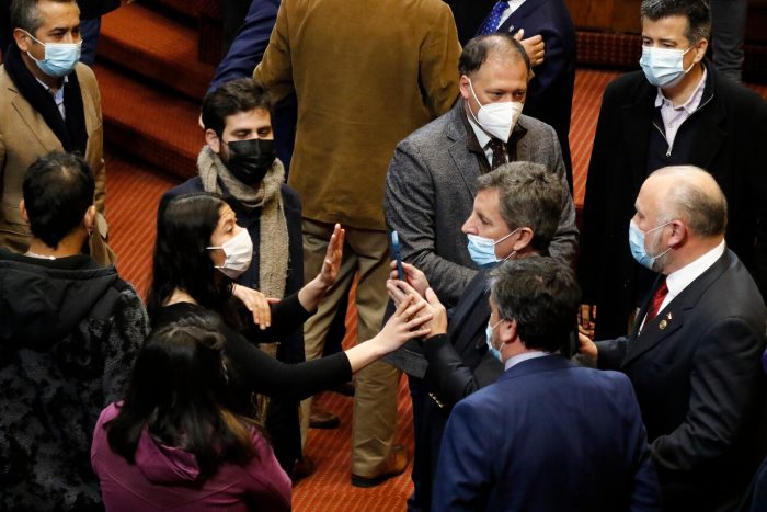 Marta Lagos y el papel de parlamentarios de cara al plebiscito de salida: