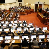 Gobierno pone «discusión inmediata» a proyecto que rebaja quórum a 4/7 para reformas a Constitución del 80