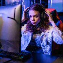¿Qué medidas se han tomado para potenciar la participación de mujeres en tecnología?