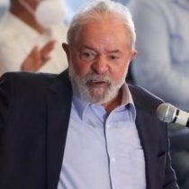 Lula da Silva mantiene ventaja sobre Bolsonaro a menos de dos meses para elecciones presidenciales en Brasil