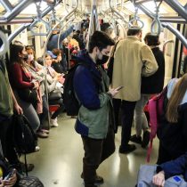 Metro cerró 10 estaciones de Línea 4 por persona en las vías