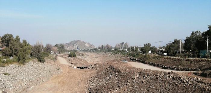 Estudio científico cuantifica sequía de río Colina, cuyos derechos de agua el Ejército arrienda a terceros