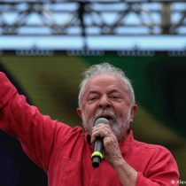 Remonta Lula (45,74%) y se pone por encima de Bolsonaro (45,51%) con el 70 % de los votos escrutados