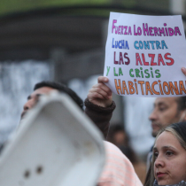 Reportan manifestaciones en Lo Hermida por alza en el costo de las viviendas: denuncian la crisis habitacional y social