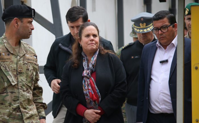 Incidentes en cercanías del INBA: ministra Fernández confirma querella por cuatro militares heridos