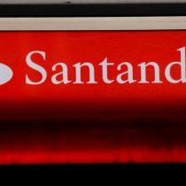 Santander bloqueará las transferencias en Reino Unido a los mercados de criptomonedas en 2023